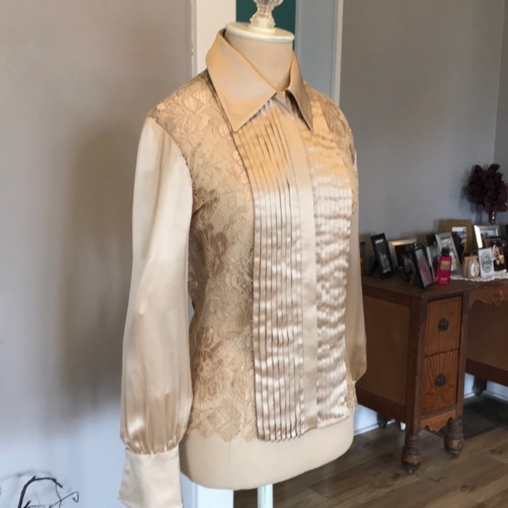 Valentino button up silk blouse size 6